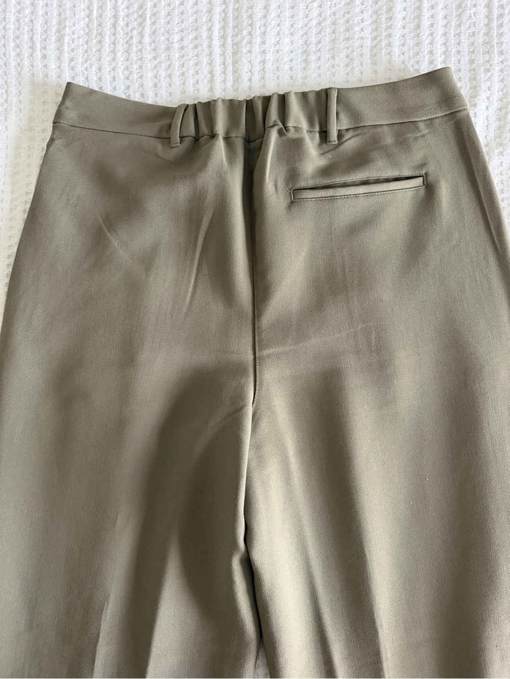 Old Navy Taylor Wide Leg Trouser - Picture 8 of 8